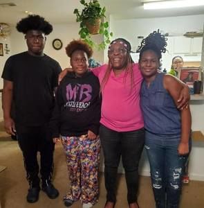 Meet your Posher, Rose